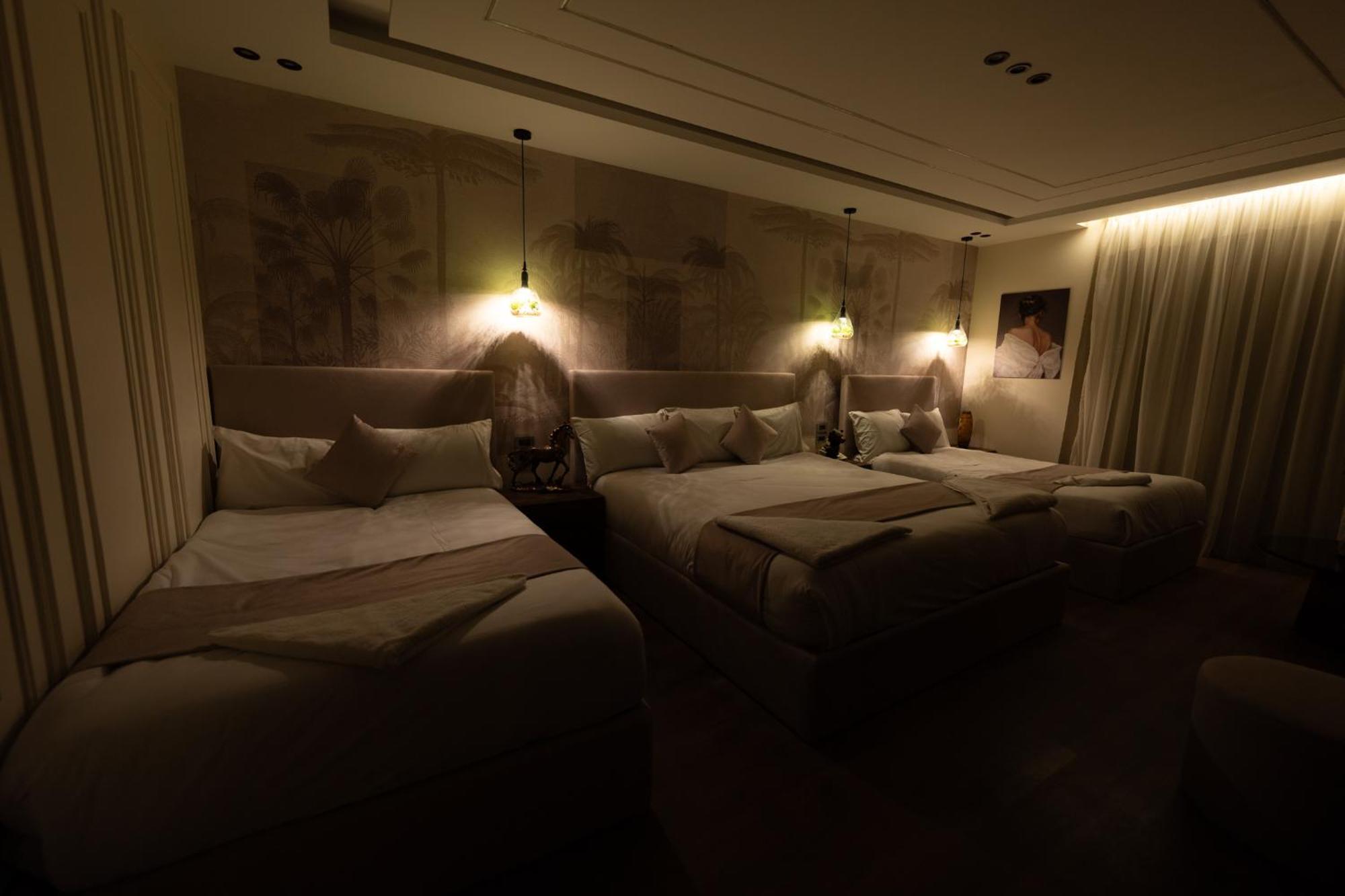 The Muse Pyramids 3*