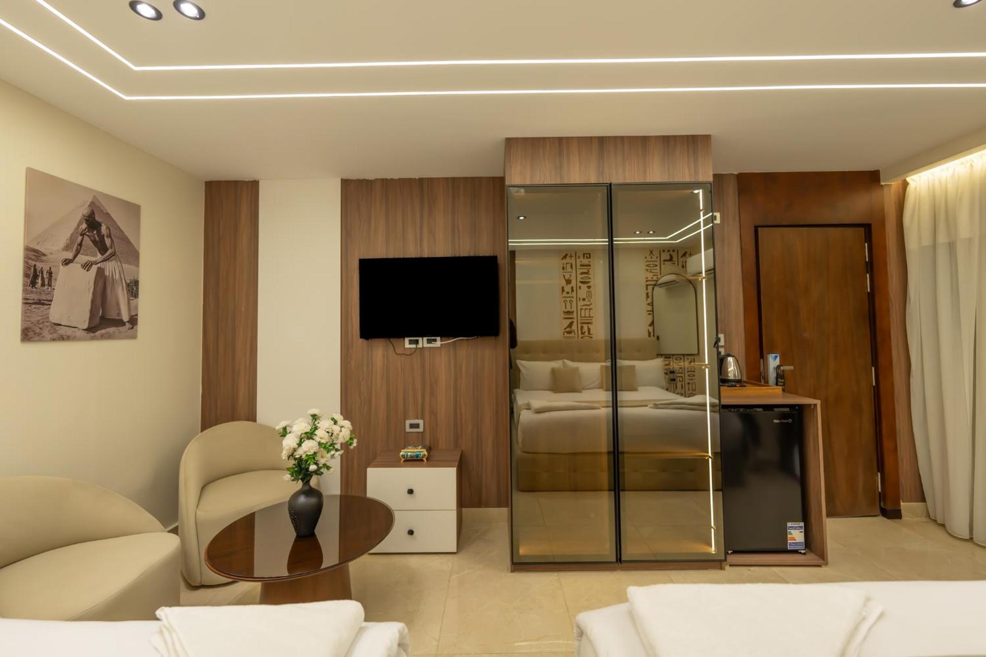 The Muse Pyramids 3* Cairo