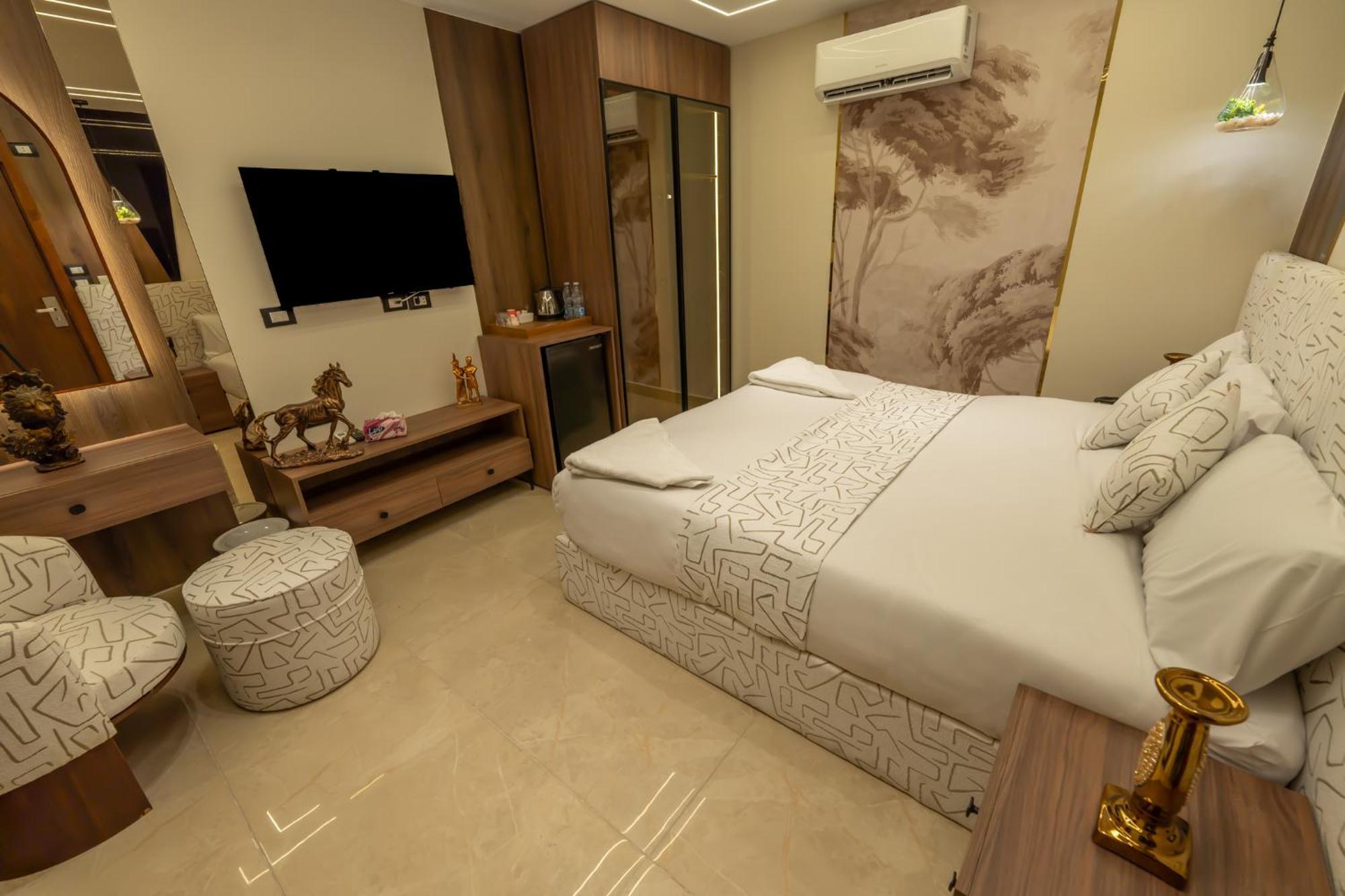 The Muse Pyramids Hotel 3*